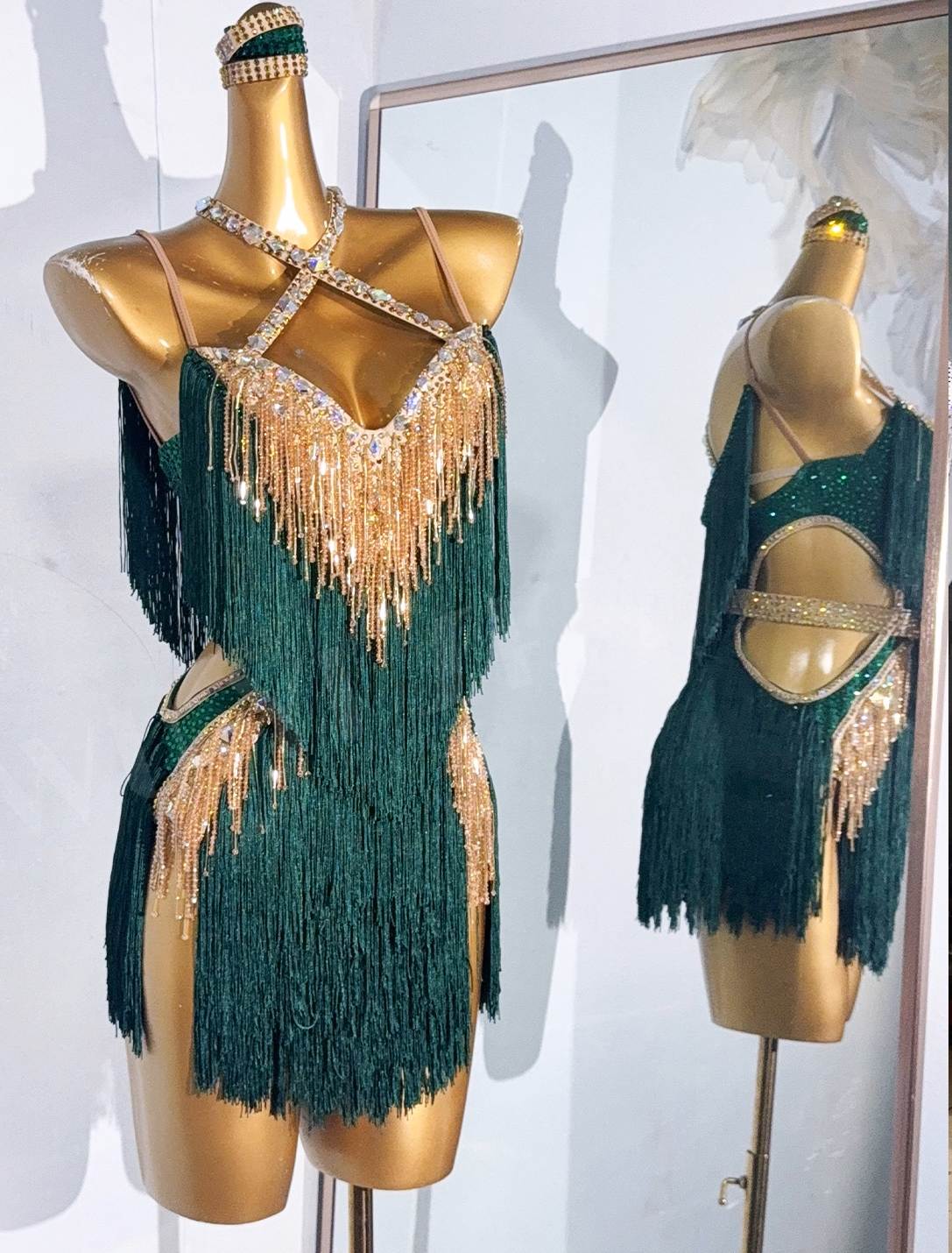 Custom Size Dark Green Latin Dance Dresses Gold Fringe Pink Salsa Rumba Latin Dance Costumes Moderndancedress.com Custom Size Dark Green Latin Dance Dresses Gold Fringe Pink Salsa Rumba Latin Dance Costumes Moderndancedress.com