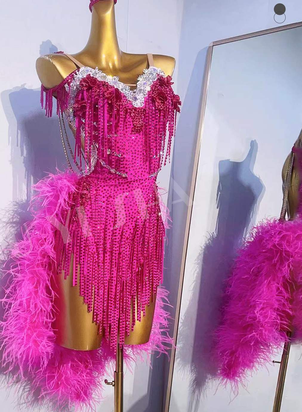 Custom Size Competition White Pink Feather Latin Dance Dresses for Women Salsa Rumba Chacha Blackpool Dance Costumes