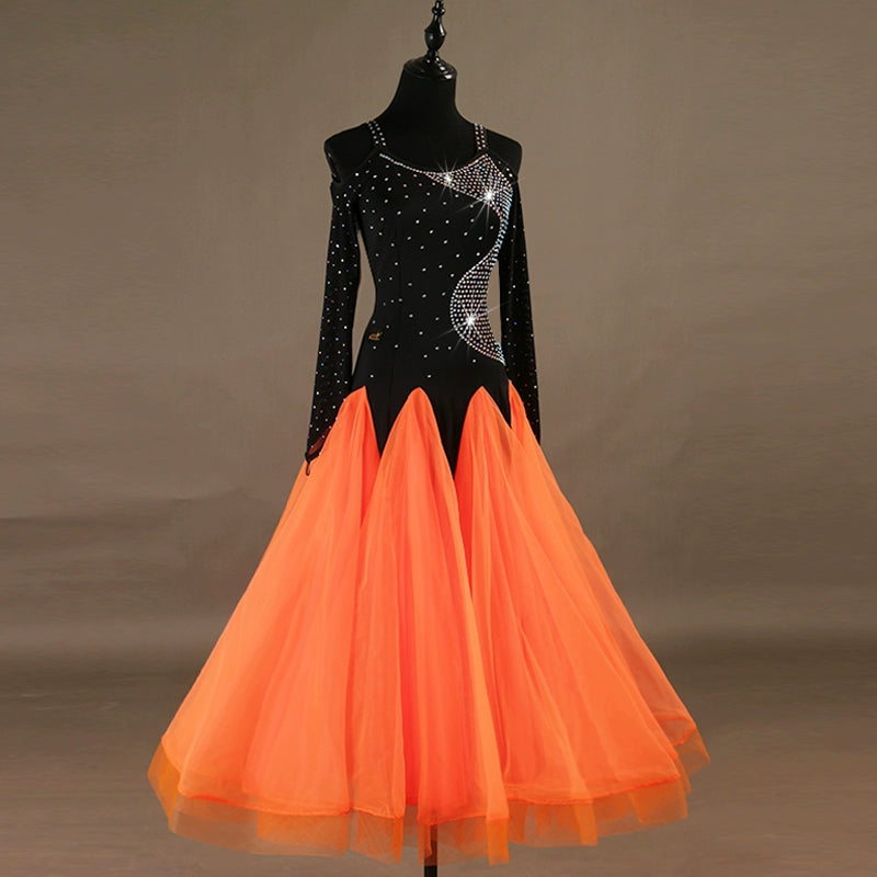 Ballroom Dance Dresses Lightweight texture! A dress for the Tango Waltz Group Dance Show Competition - 