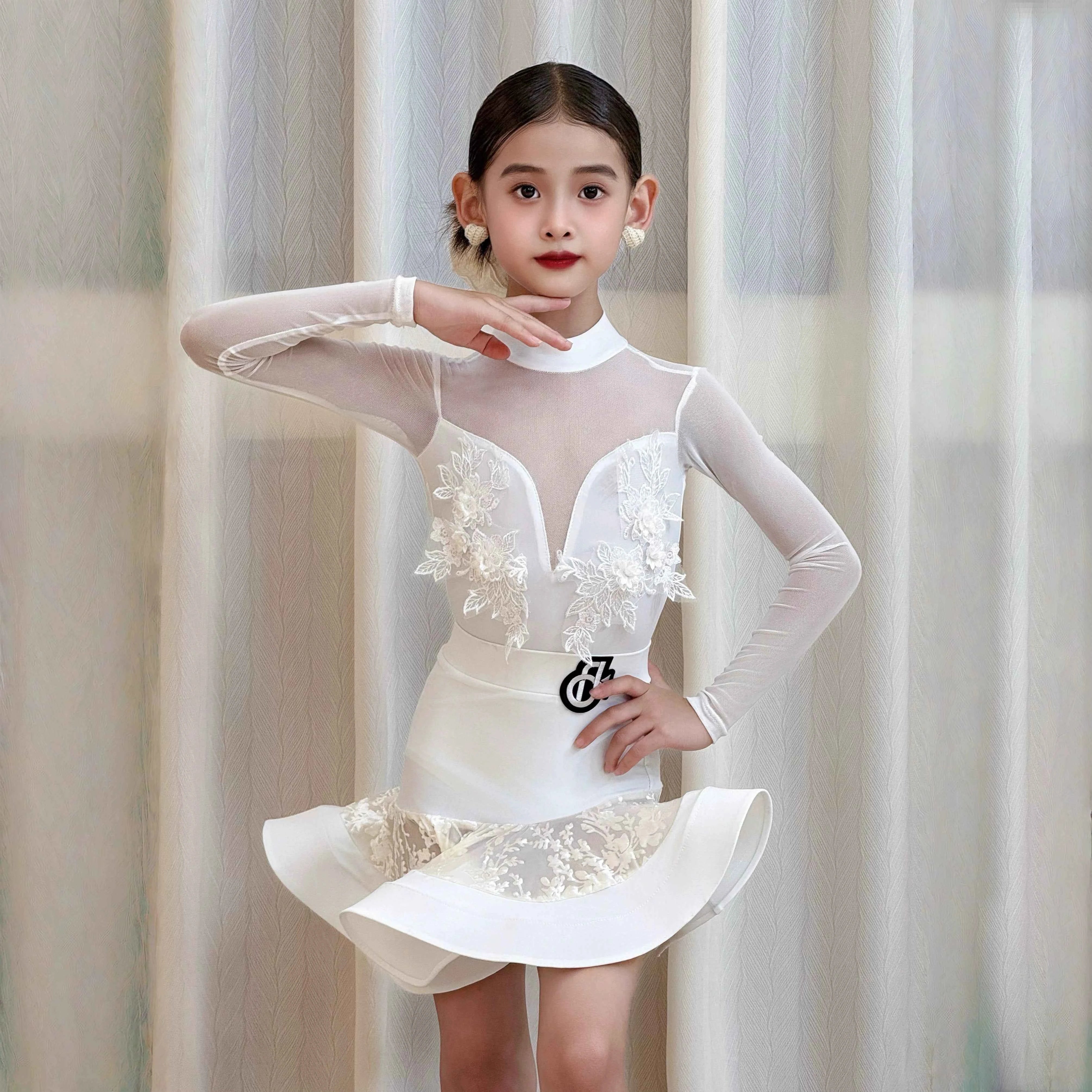 Girls Latin Dance Dresses White Black Lace Salsa Rumba Chacha Latin Performance Dresses Kids Dancing Clothes