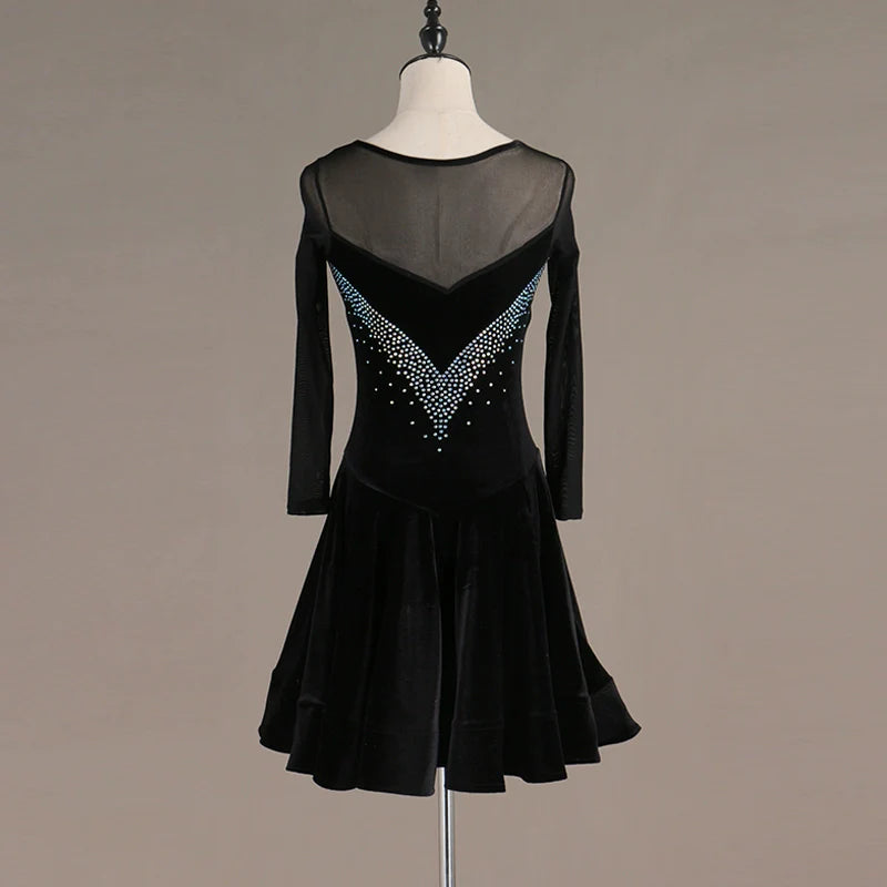 Latin Dance Dresses Women's Training / Performance Spandex / Tulle Tassel / Crystals / Rhinestones Sleeveless High Dress - Moderndancedress.com