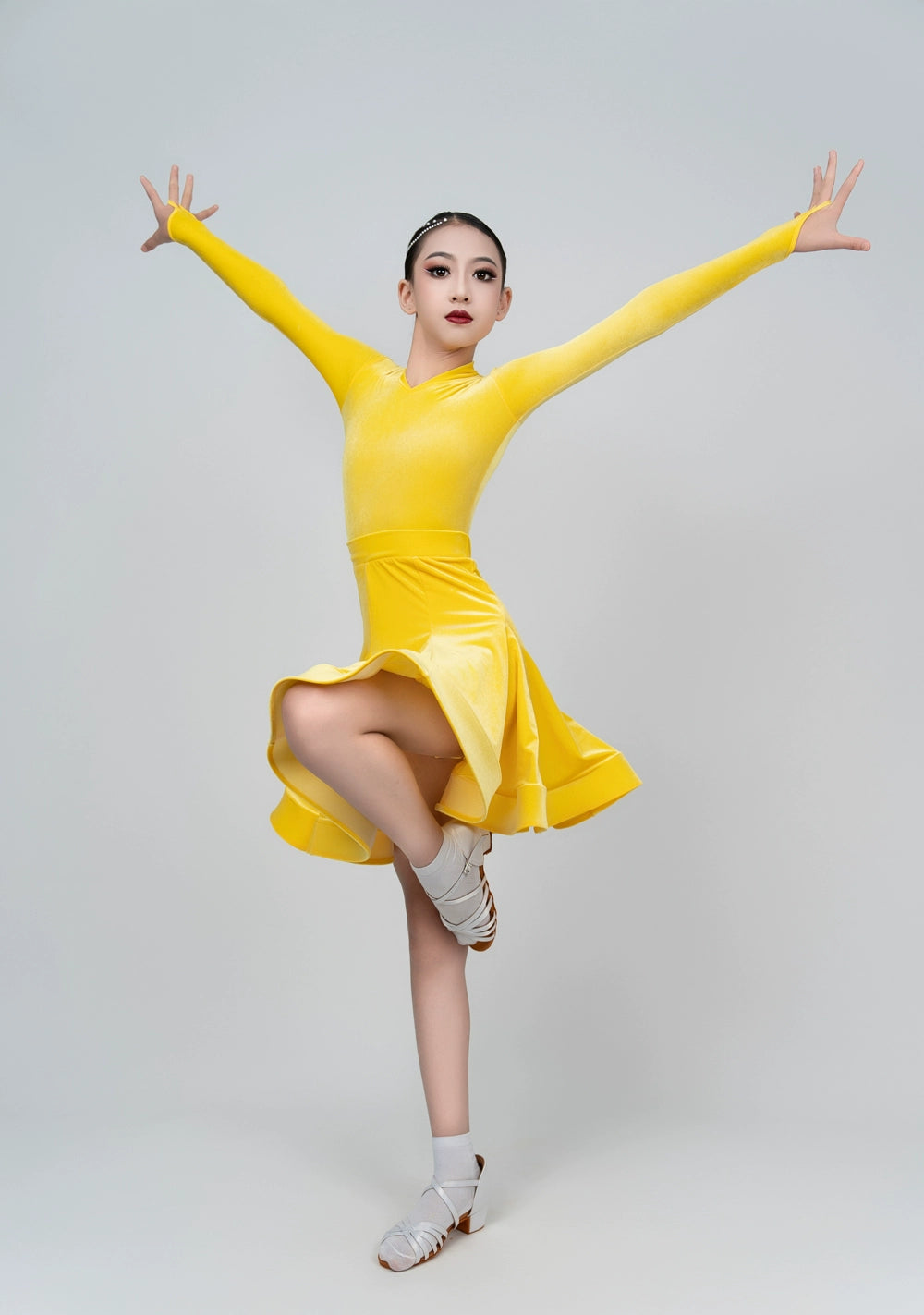 Wine Blue Yellow Latin Dance Competition Dresses for Children Girls Ballroom Salsa Chacha velvet Dance Clothes Party Performance Ball Gown - Moderndancedress.com