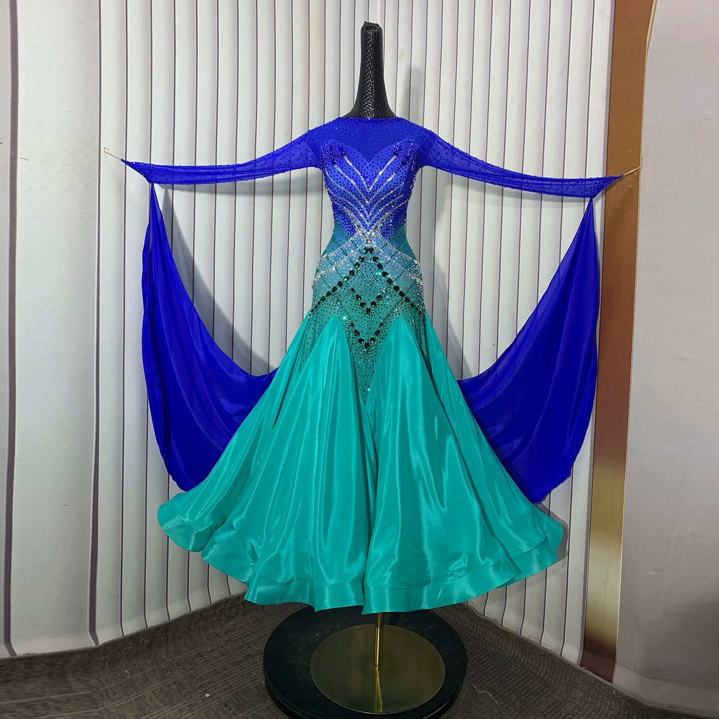 Custom Blue Gradient Competition Ballroom Dance Dress for Women Tango Rhythm Waltz Performance Costume