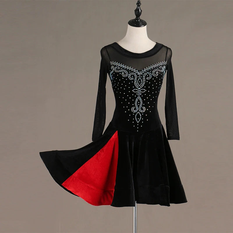 Latin Dance Dresses Women's Training / Performance Spandex / Tulle Tassel / Crystals / Rhinestones Sleeveless High Dress - Moderndancedress.com