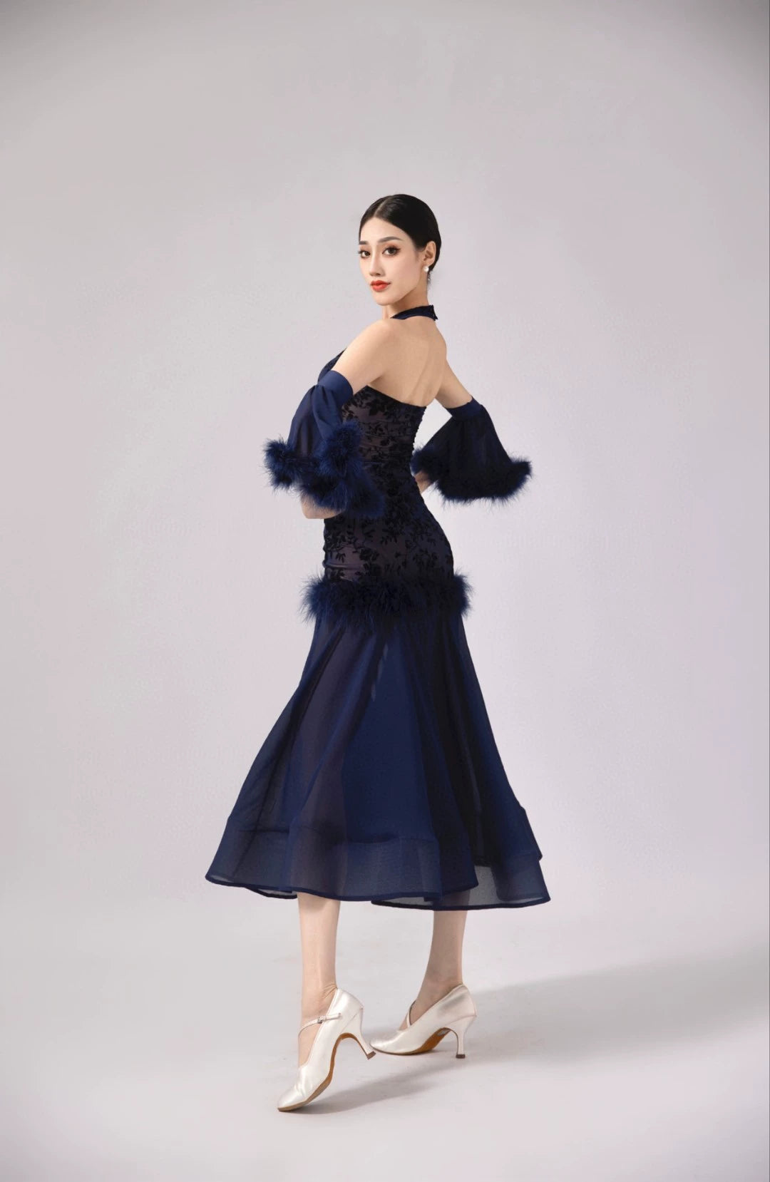 Women Ballroom Dance Dresses Black Red Navy Lace Halter Neck Waltz Tango Rhythm Competition Gown - Moderndancedress.com