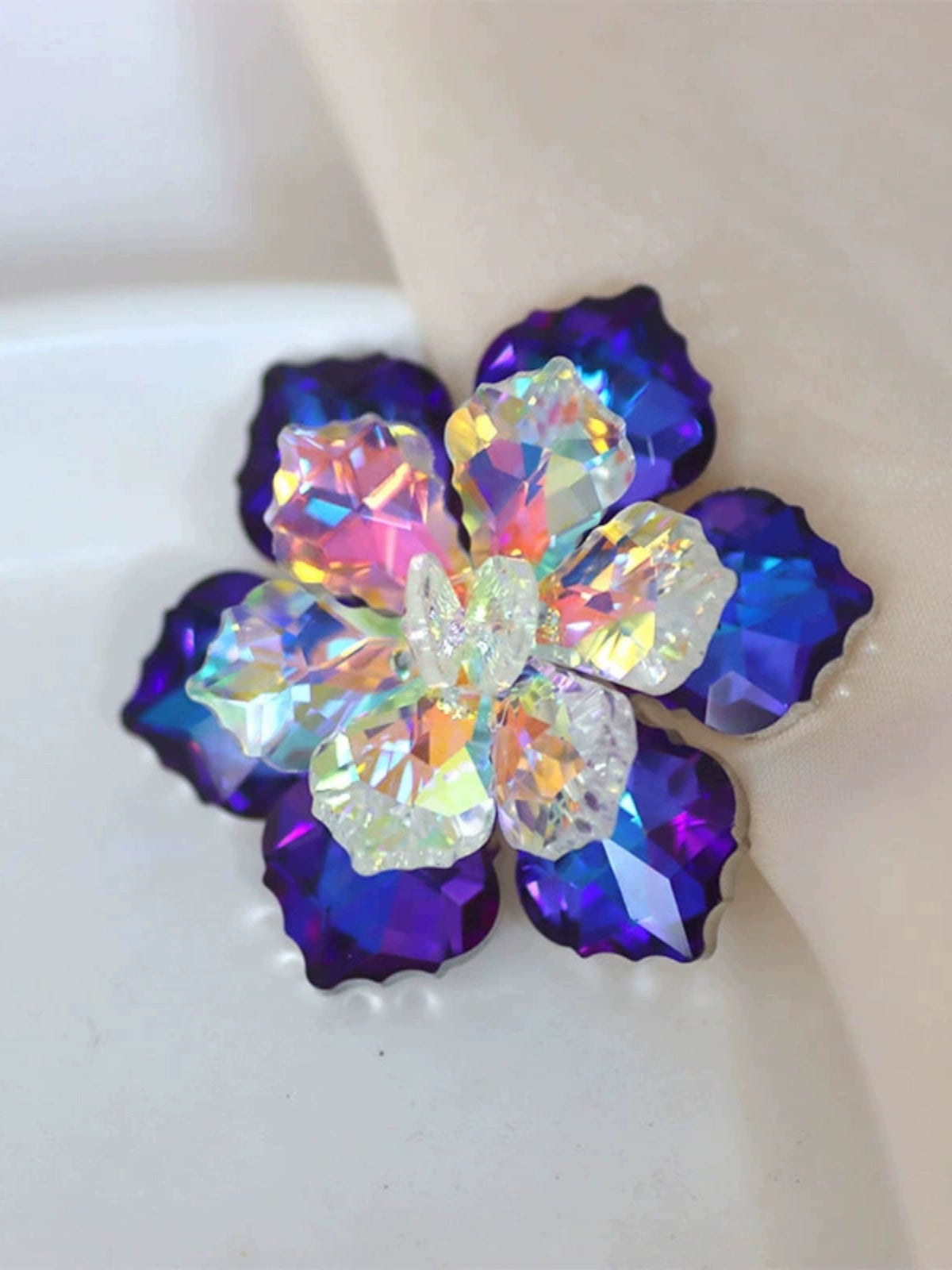 DIY dance clothes headdress bling gemstones flowers bling rhinestone for bag shoes  wedding party clothes jewelry accessories size 5cm - Moderndancedress.com