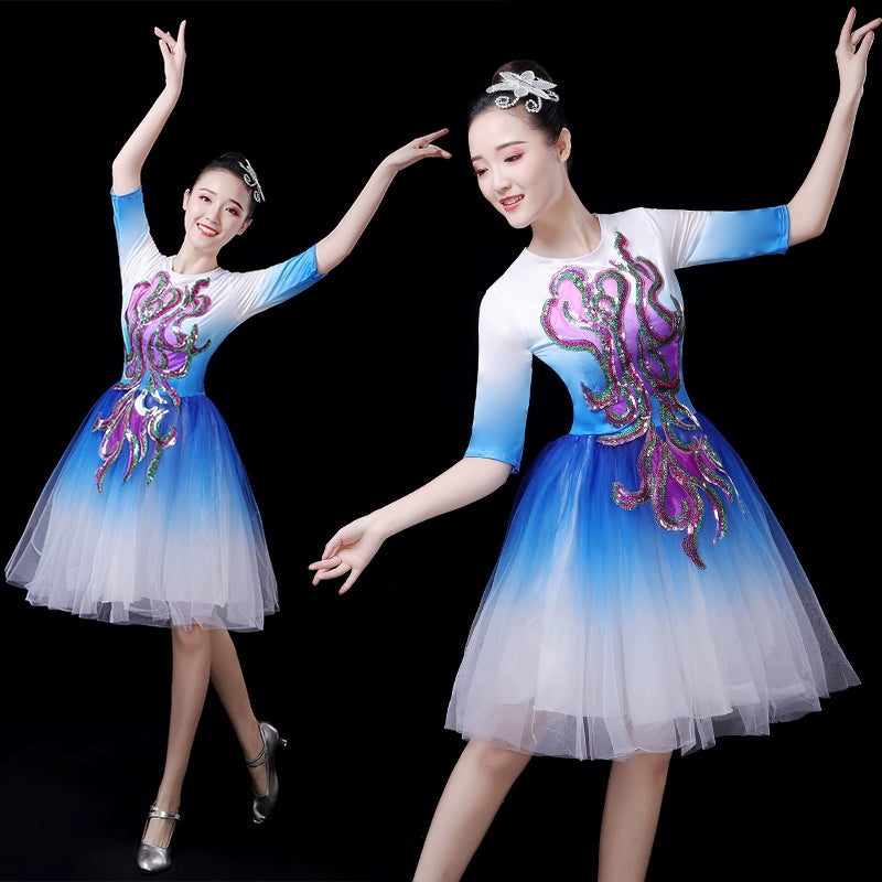 Chinese Folk Dance Costume Modern Dance Costume short green skirt with dance skirt short adult square dance pompon skirt chorus dress - Moderndancedress.com