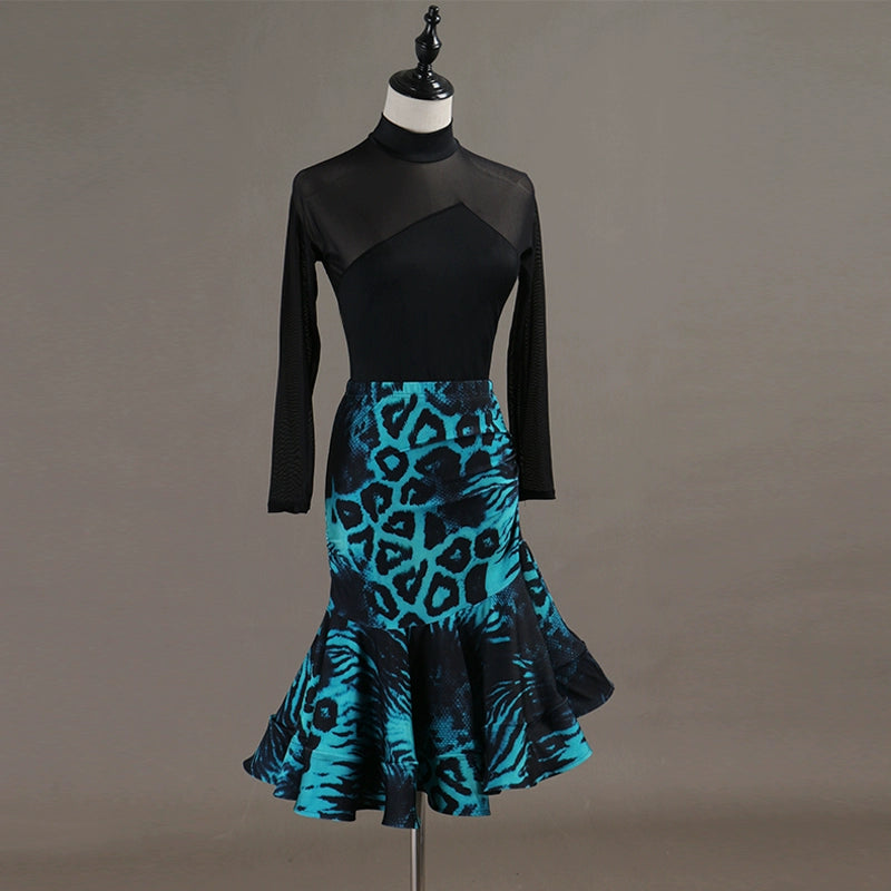 Latin Dance Dresses Women's Performance Spandex / Organza Ruching / Crystals / Rhinestones Sleeveless Dress - Moderndancedress.com