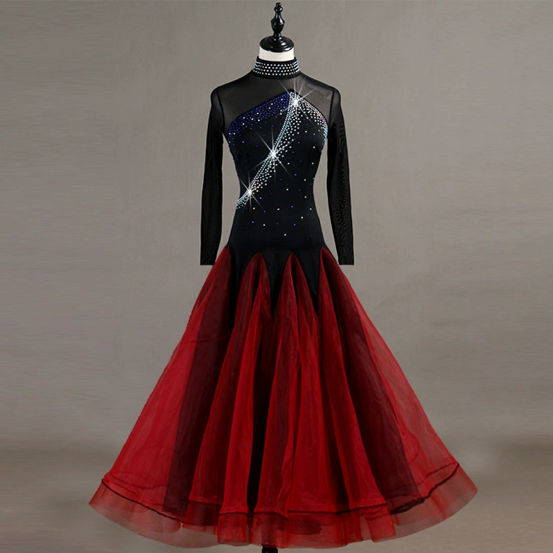 Stage focus! High-end diamond-inlaid high-collar modern dance competition dress, ballroom dance dress, National Standard Dance Costume Moderndancedress.com Stage focus! High-end diamond-inlaid high-collar modern dance competition dress, ballroom dance dress, National Standard Dance Costume Moderndancedress.com