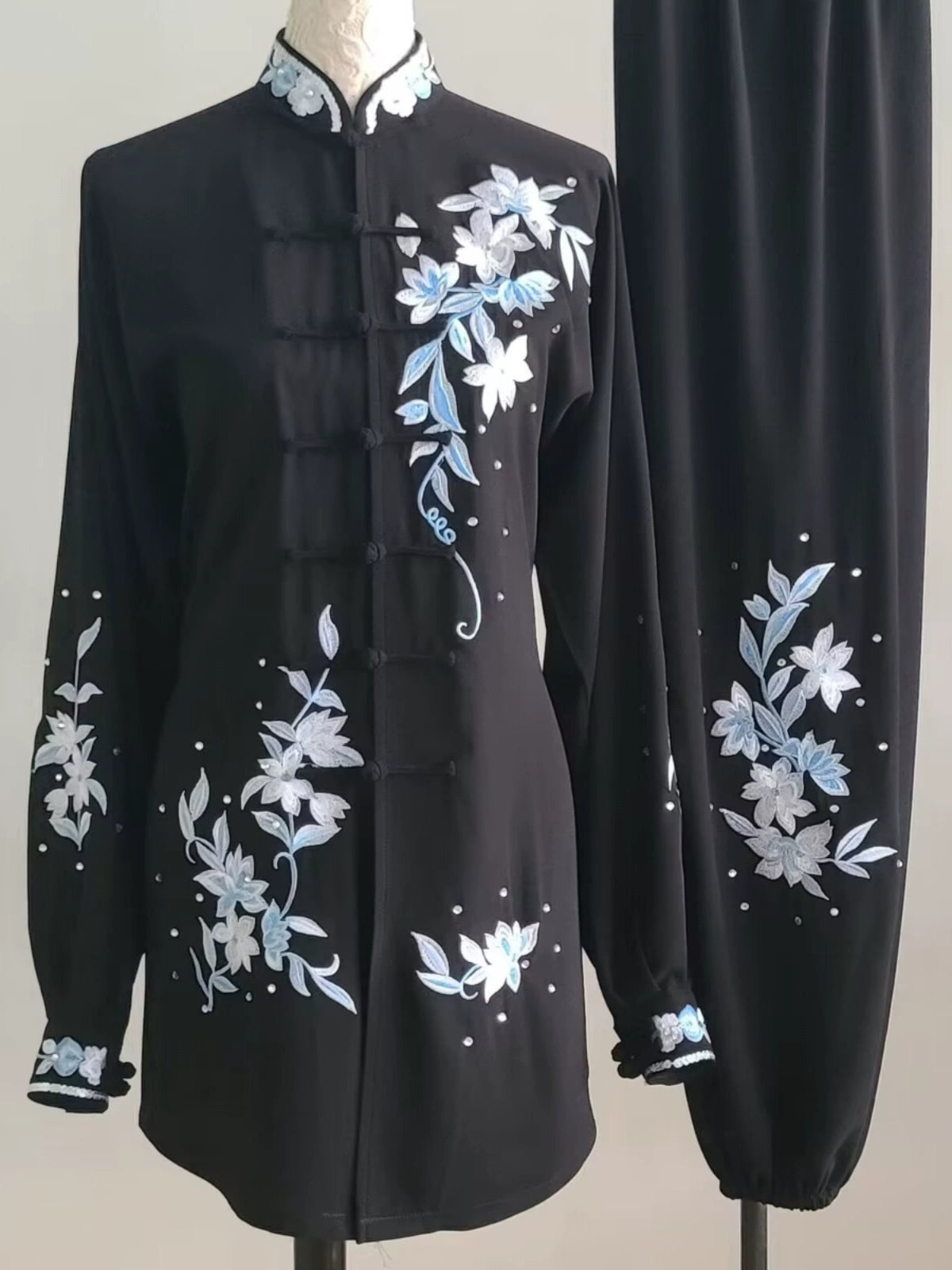 Customized size Competition Tai chi clothing  purple green Taijiquan clothes chinese kung fu uniforms Group performance suit for female - Moderndancedress.com