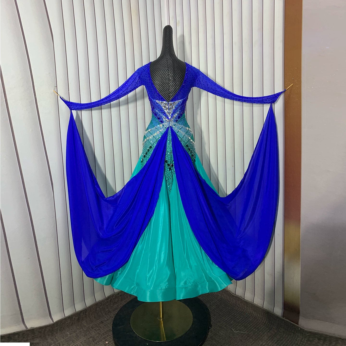 Custom Blue Gradient Competition Ballroom Dance Dress for Women Tango Rhythm Waltz Performance Costume