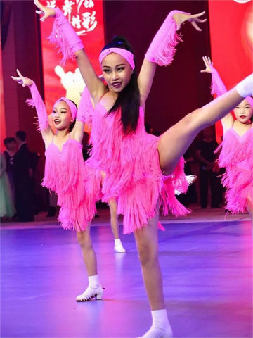 Children's hot pink fringe performance Latin dance dresses for kids girls salsa rumba chacha ballrooom latin performance clothing - Moderndancedress.com