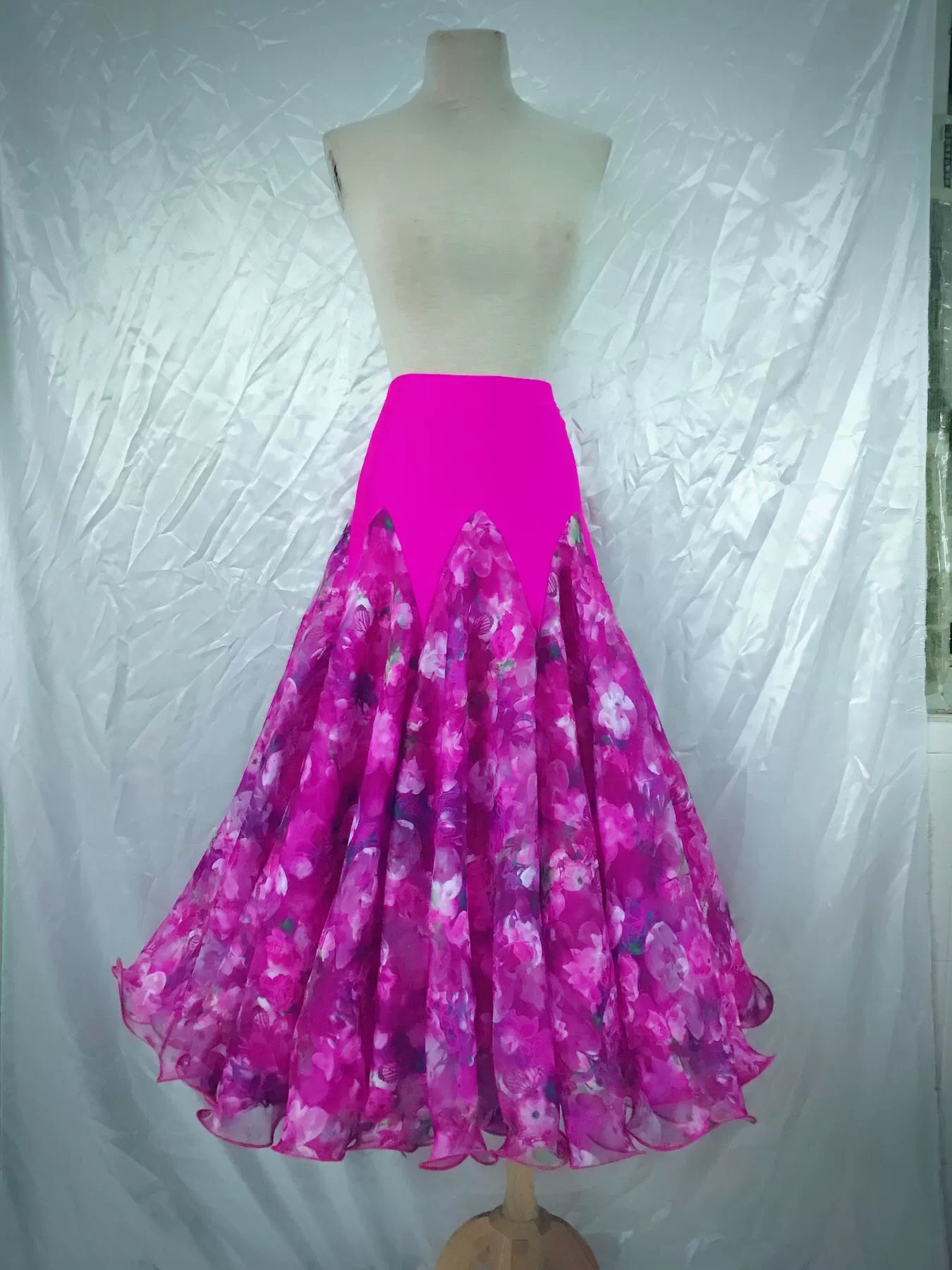 Customized Floral Modern Ballroom Dance Skirts Women Adult Waltz National Standard Tango Dance Performance Competition Skirts - Moderndancedress.com