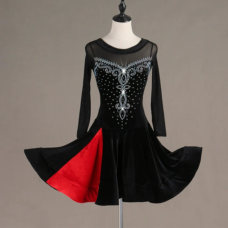 Latin Dance Dresses Women's Training / Performance Spandex / Tulle Tassel / Crystals / Rhinestones Sleeveless High Dress - Moderndancedress.com