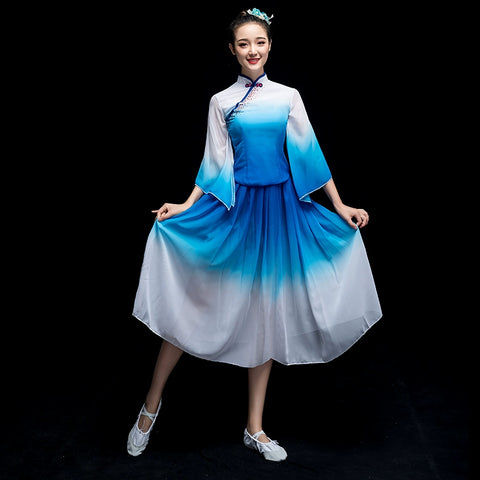 Chinese Folk Dance Costume Modern Dance Costume Female Adult Short Skirt Green Chorus Costume Guzheng Classical Dance Song and Dance Suit - Moderndancedress.com