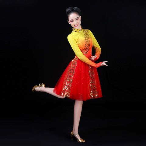 Chinese Folk Dance Costume Modern Short Skirt Suit Square Dance Costume Adult Segment Dress Allegro Chorus Costume Opening Dance Costume - Moderndancedress.com